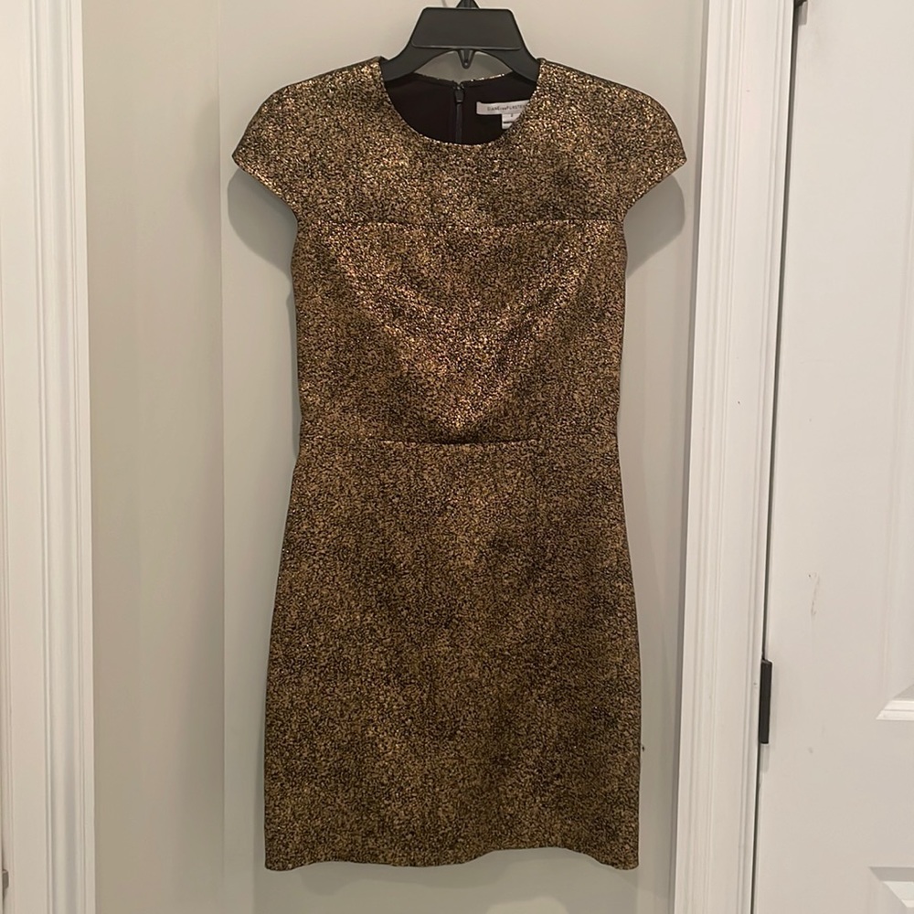 Diane von Furstenberg Hadlie Two Gold Mini Dress — size 2